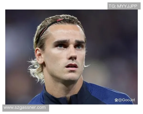 足球球星萌头像大集合 可爱风格与球场英姿完美融合的视觉盛宴